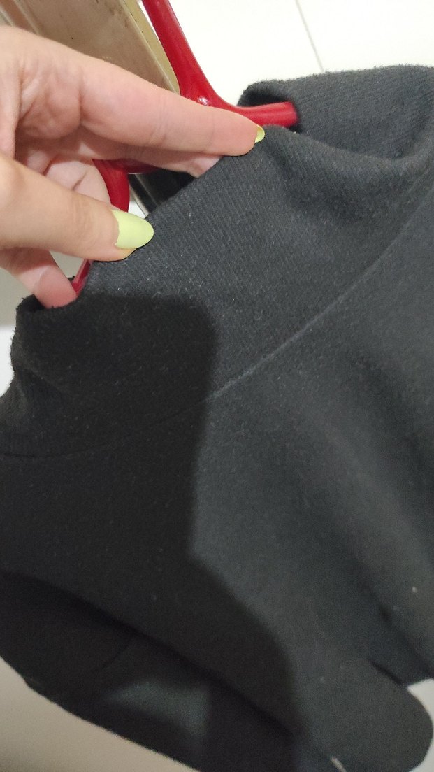 Siyah Yüksek Yakalı Kadın Kazak - Görsel 3