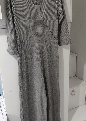 Gri V Yakalı Uzun Kollu Kadın Tulum - Görsel 5