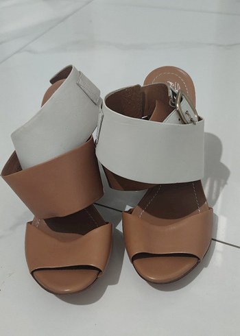 Bej Platform Topuklu Kadın Sandalet - Görsel 9