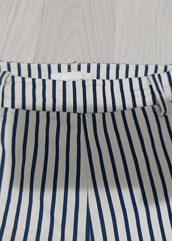 H&M Kadın lacivert Çizgili Pilili Kumaş Pantolon - Görsel 4