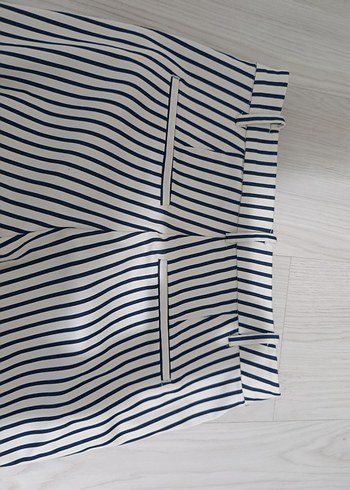 H&M Kadın lacivert Çizgili Pilili Kumaş Pantolon - Görsel 2