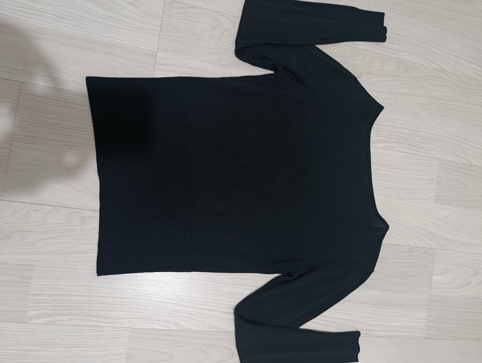 Esprit Düğmeli Siyah V Yakalı Kadın Hırka - Görsel 4