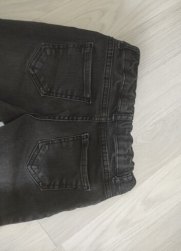 8 Yaş Beden DeFacto erkek çocuk jean pantolon 8/9