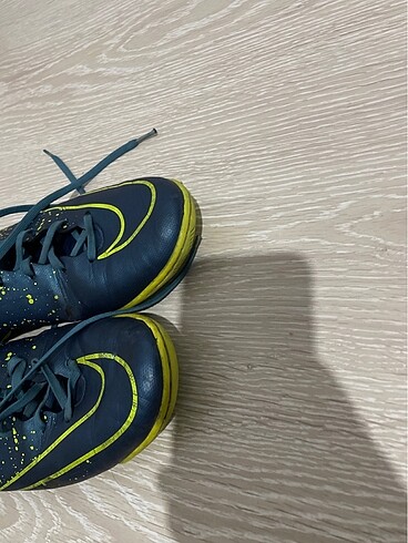 Nike mercurial halı saha