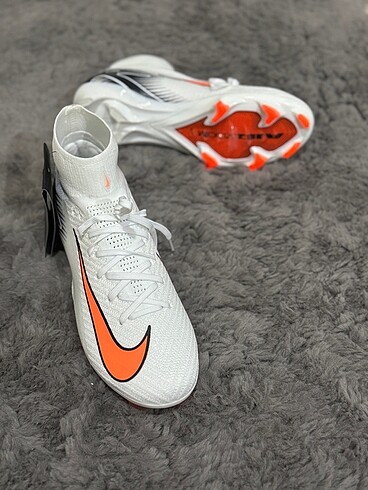 Nike mercurial Zoom Yeni sezon kramponu