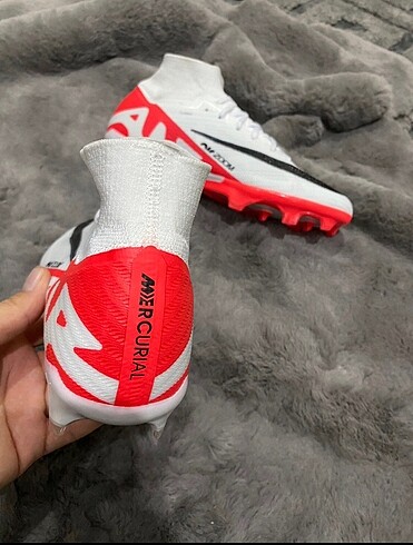 Nike Nike mercurial zoom çoraplı krampon