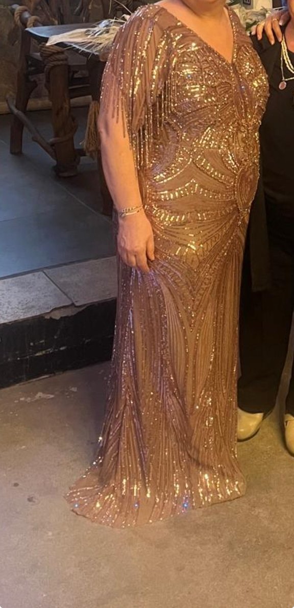 Altın Renkli Uzun Drapeli Kadın Abiye Elbise - Görsel 2