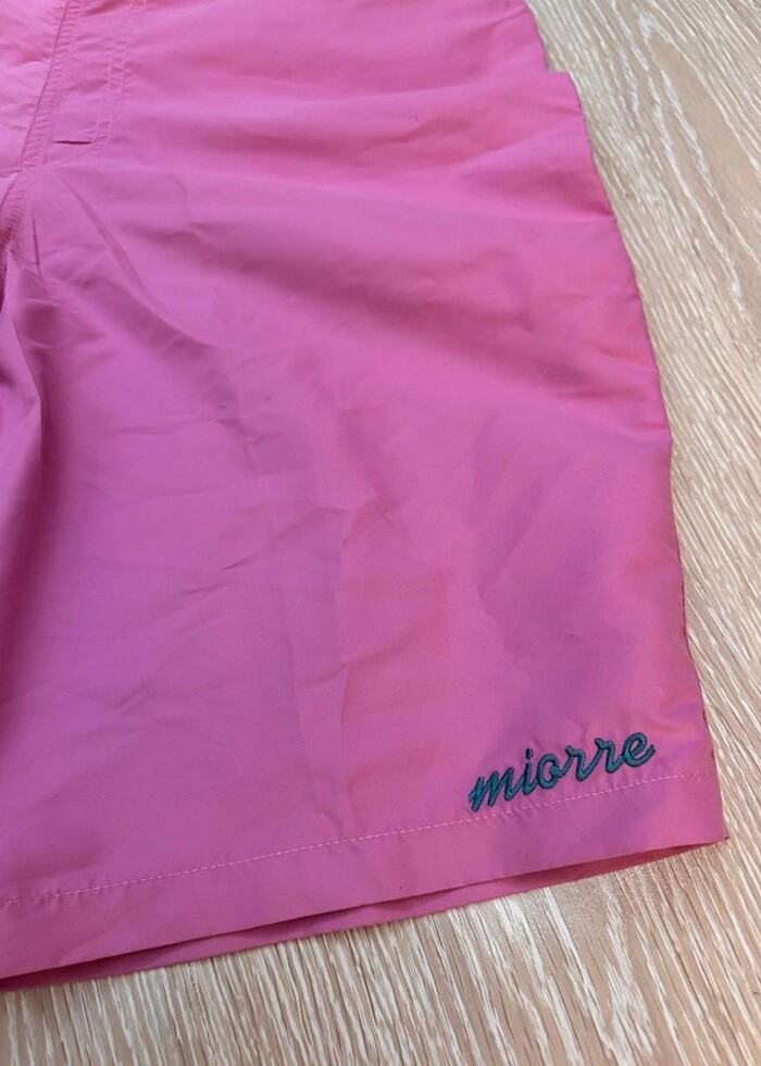 Pembe deniz sortu - Görsel 3