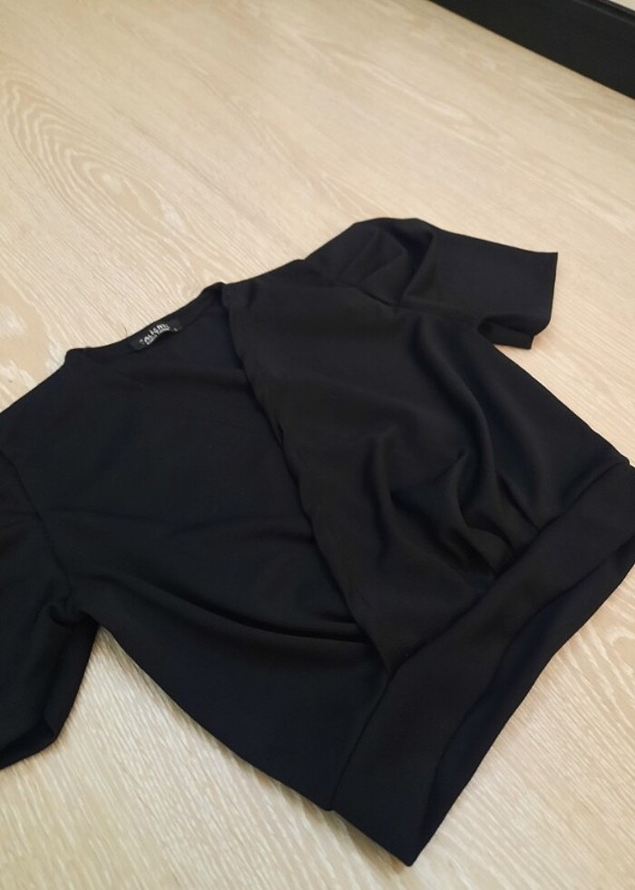 Siyah balon kol crop - Görsel 3