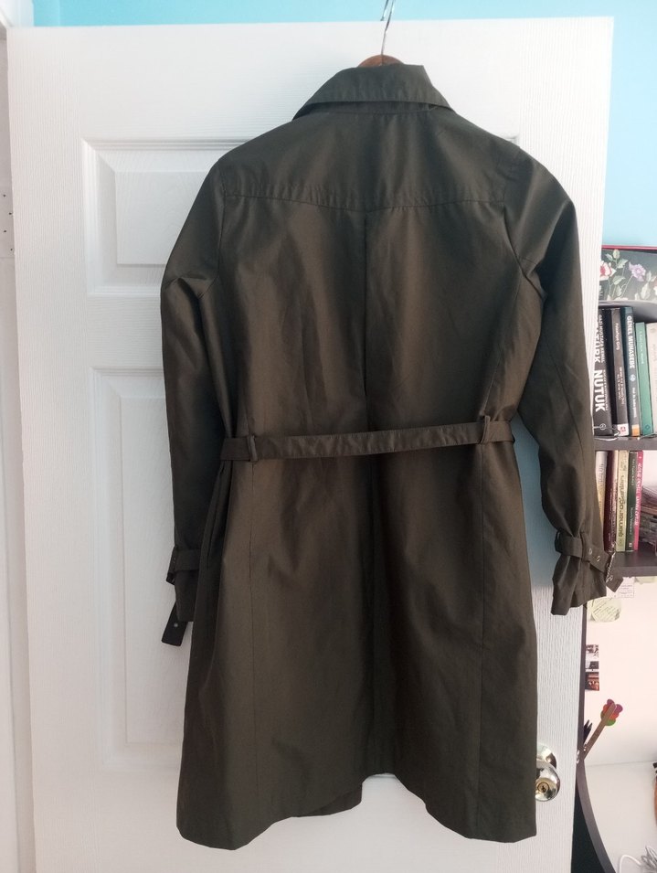 Düğmeli Kahverengi Midi Trençkot - Görsel 3