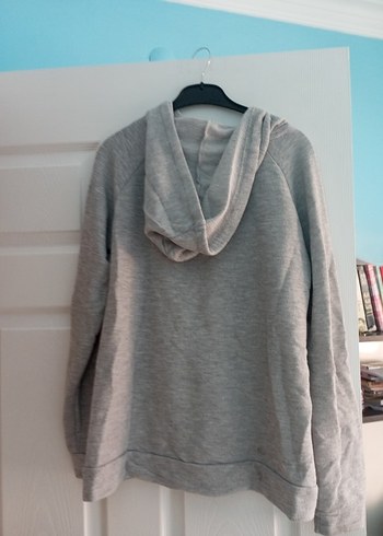 Gri Kapüşonlu Kadın Sweatshirt - Görsel 4