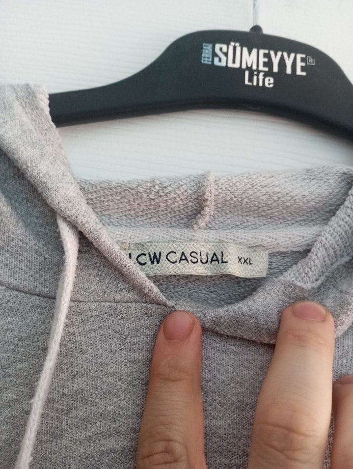 Gri Kapüşonlu Kadın Sweatshirt - Görsel 3
