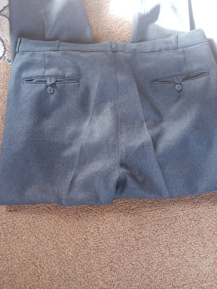 Kadın gri kumaş pantolon, Kemerli, Normal Boy - Görsel 3