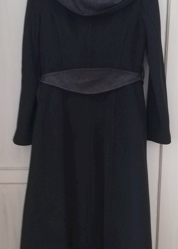 Kayra Siyah Kadın Uzun Yün Kaban - Görsel 3