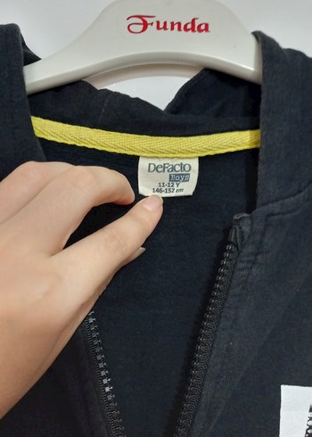 11-12 Yaş Beden Erkek Siyah Kapüşonlu Fermuarlı Sweatshirt