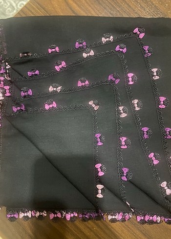 Beden siyah Renk Mor Fiyonk Desenli Kadın Fular