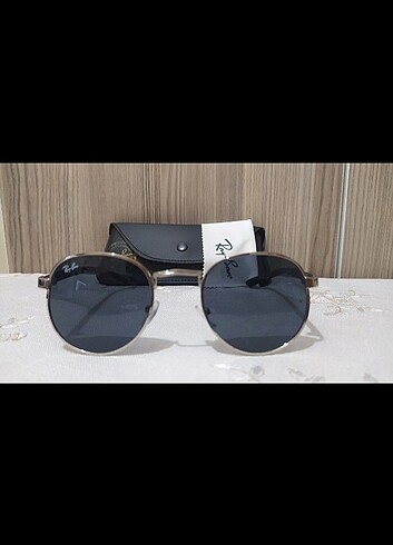 Unisex Ray-Ban Güneş gözlüğü 