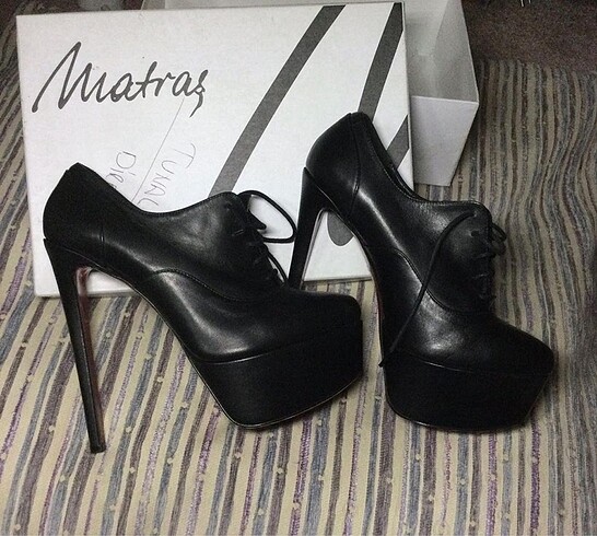 Matraş platform booties