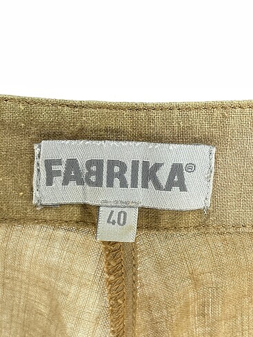 40 Beden çeşitli Renk Fabrika Bermuda / Kapri %70 İndirimli.
