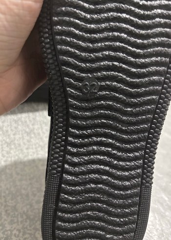 Siyah Erkek Çocuk deri Ayakkabı 32 no sıfırdır - Görsel 2