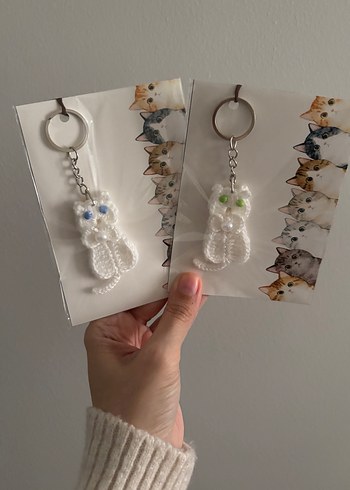 Boncuklu Beyaz kedi  Anahtarlık adet 22 tl - Görsel 2