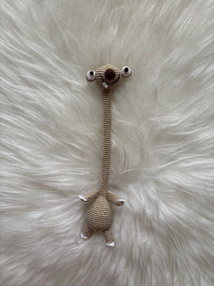 Bej uzun boyunlu buz devri Sid - Görsel 2