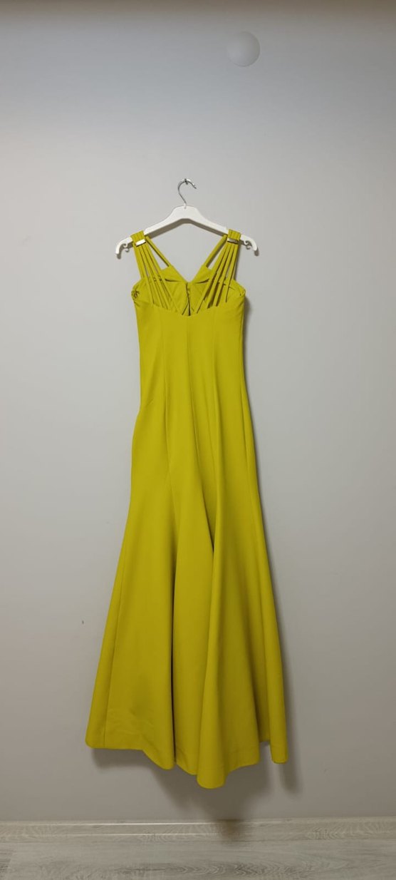 Sarı Uzun Askılı Drapeli Abiye Elbise - Görsel 2