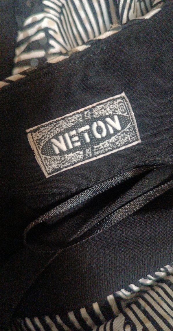 Desenli Siyah Beyaz Parlak Midi Gece Elbisesi - Görsel 4