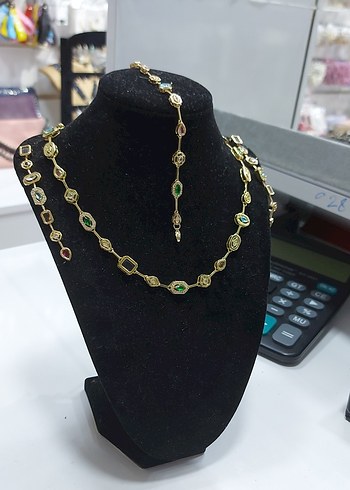 özel seri kolye bileklik küpe set tek fiyata