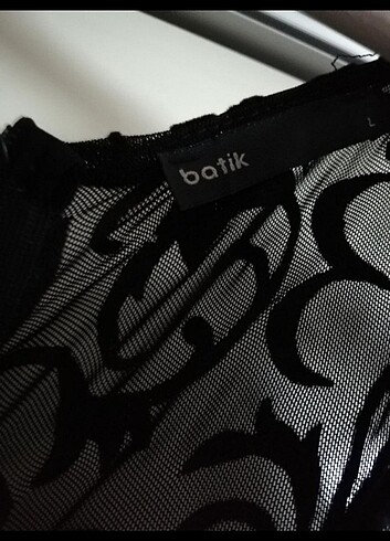 l Beden Batik kadife elbise