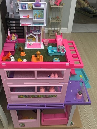  Barbie ev