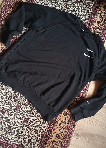 Nike Siyah Bisiklet Yaka Sweatshirt