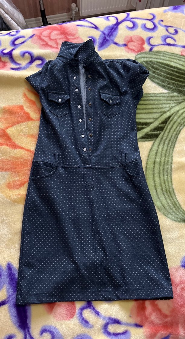 Düğmeli Uzun Lacivert elbise - Görsel 3