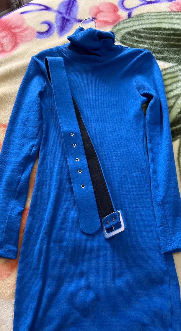 Mavi Boğazlı Kemerli Triko Elbise - Görsel 3