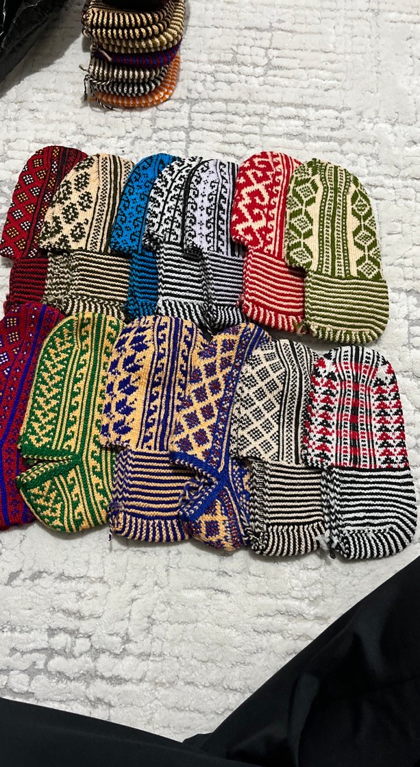 Çok Renkli Desenli  el örgüsü patik - Görsel 2