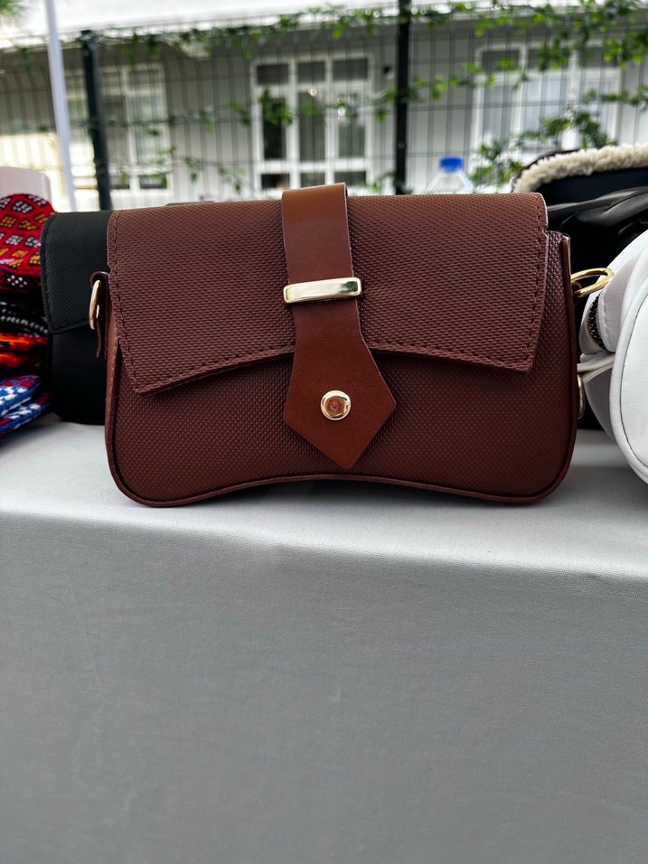 Bej Deri Tokalı Kadın Çanta - Görsel 4