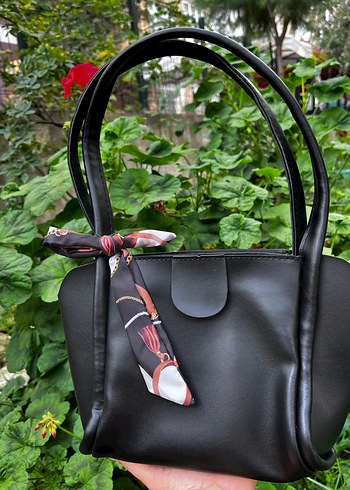 Bordo Kadın Deri Tokalı Çanta - Görsel 7