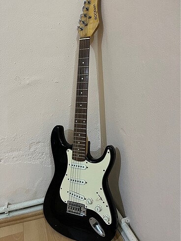 Acillll satılık Elektronik gitar