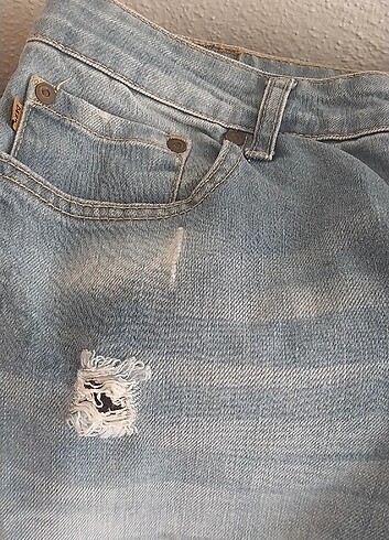 32 Beden mavi Renk Jean pantolon