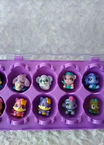 Hatchimals 12 Li