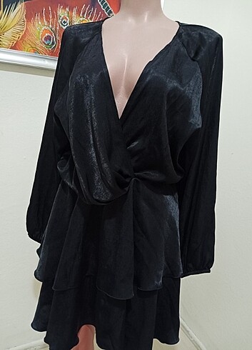 Siyah dekolte elbise 