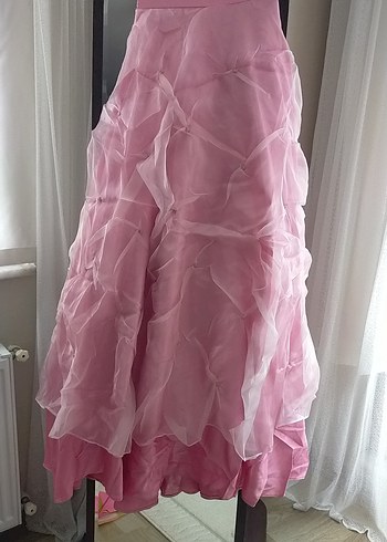 Pembe Drapeli Uzun Straplez Abiye Elbise - Görsel 3