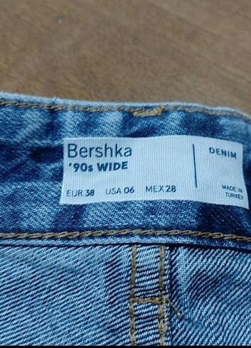 Bershka Bershka Denim Claudra Wide Etiketli Jeans Pantolon