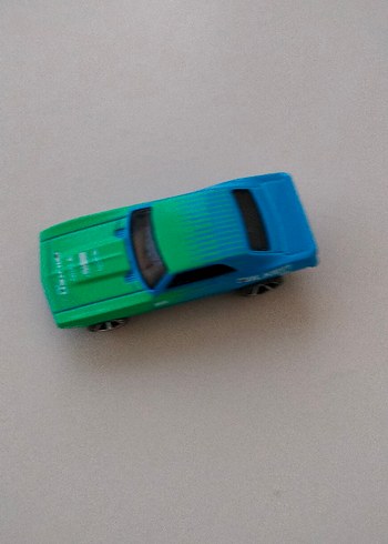  Hotwheels Falken Camaro