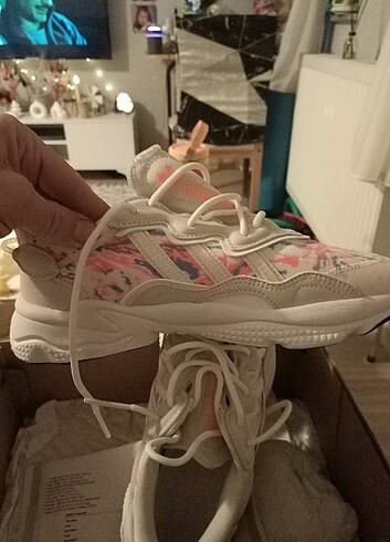 39,5 Beden çeşitli Renk Orjinal adidas 