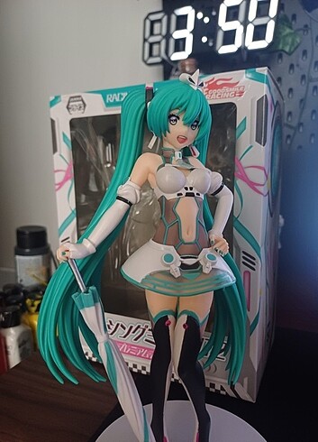Beden hatsune miku racing miku 2012 figür