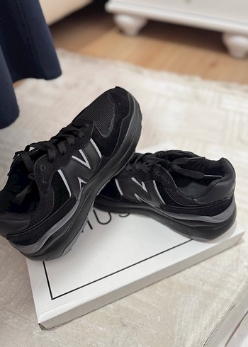 Siyah Platform Topuklu Bağcıklı Kadın Spor Ayakkabı - Görsel 8