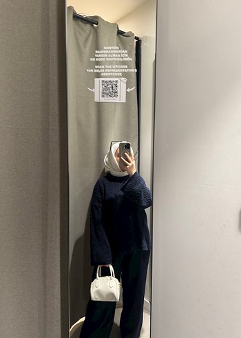 Lacivert Yüksek Yakalı Kadın Sweatshirt - Görsel 4