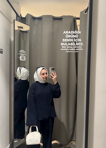 Lacivert Yüksek Yakalı Kadın Sweatshirt - Görsel 5