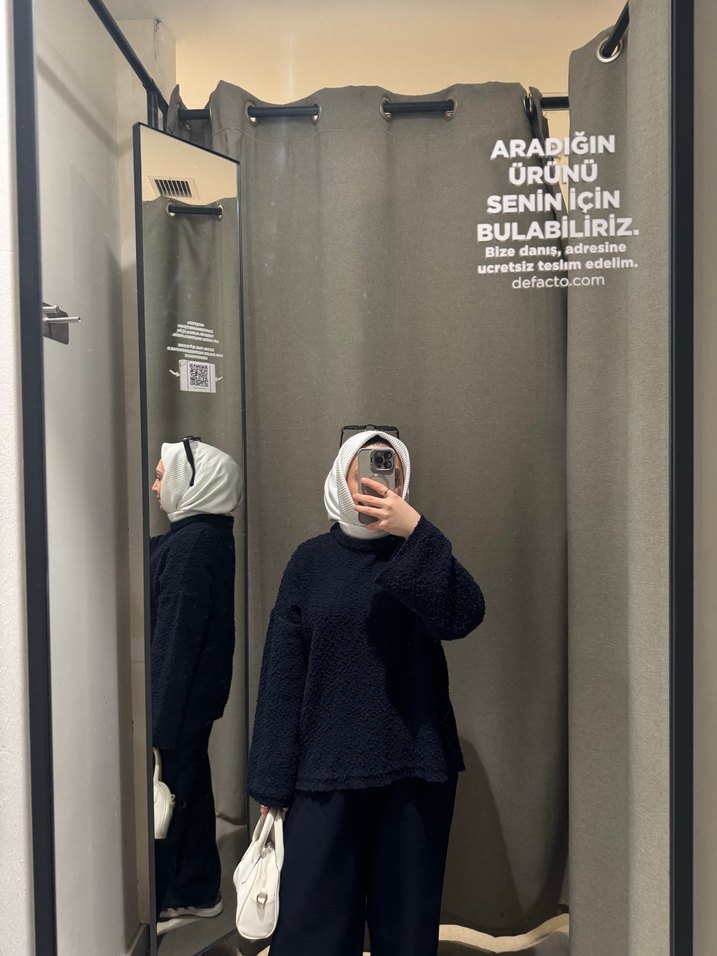 Lacivert  Yüksek Yakalı Kadın Sweatshirt - Görsel 2